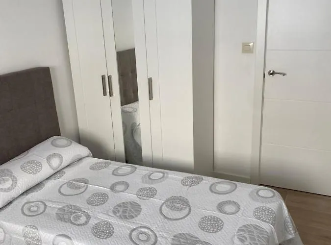 Vakantiehuis Casa Con Piscina Cerca De La Playa *