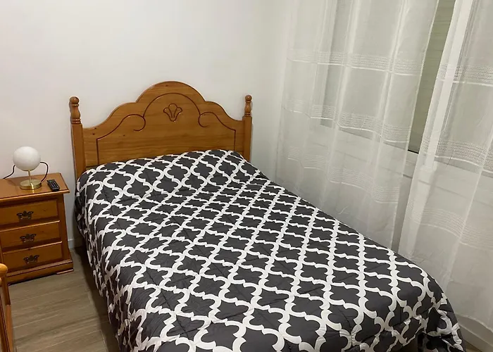 Casa Con Piscina Cerca De La Playa Dom wakacyjny *